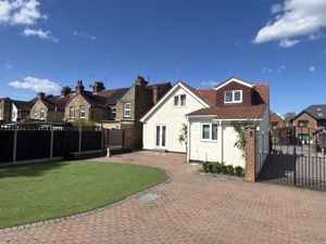 Photo 9- click for photo gallery